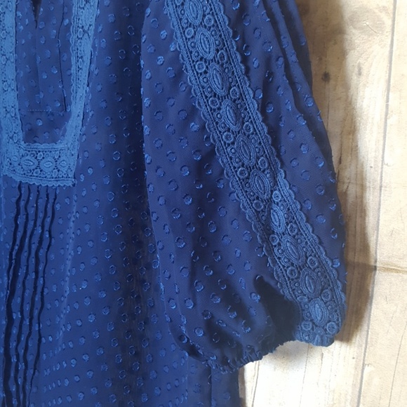 Elle top. Size S. 3/4 bell sleeve. - Picture 3 of 4